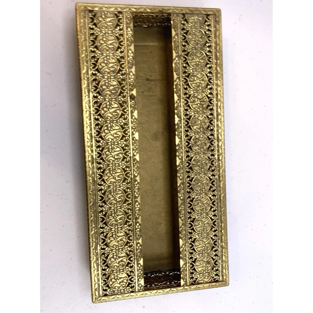 Vintage‎ MCM Gold Tone Brass Tissue Box Filigree Holder Ornate Hollywood Regency